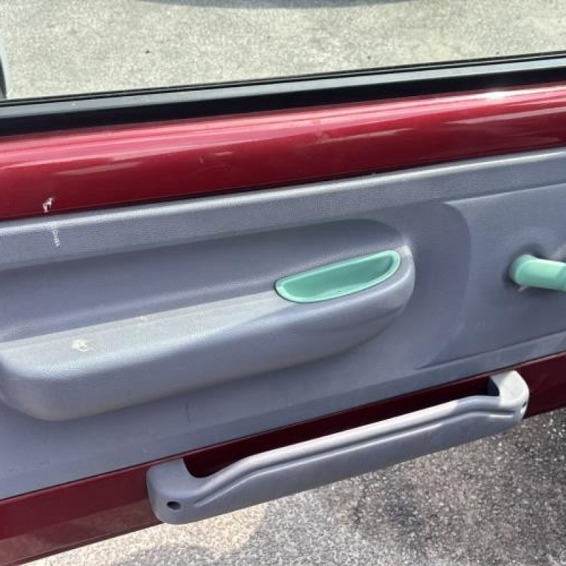 Poignee interieur avant droit RENAULT TWINGO 1 Photo n°12