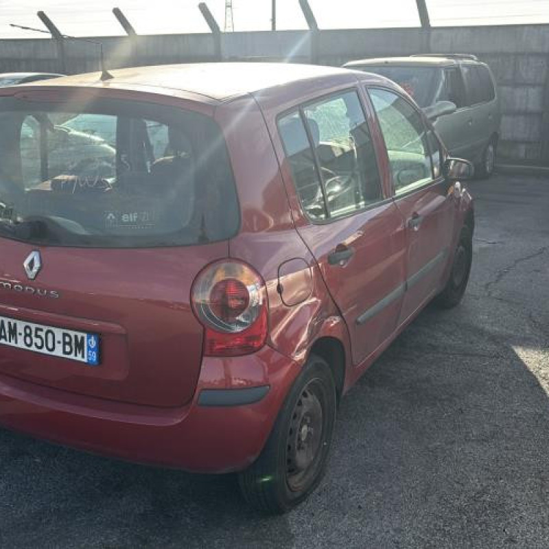 Poignee interieur arriere gauche RENAULT MODUS Photo n°6