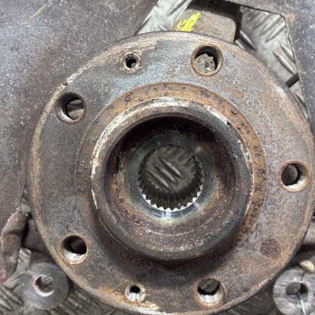 Pivot de moyeu avant droit PEUGEOT 508 1 SW