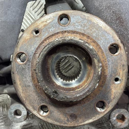 Pivot de moyeu avant gauche PEUGEOT 508 1 SW