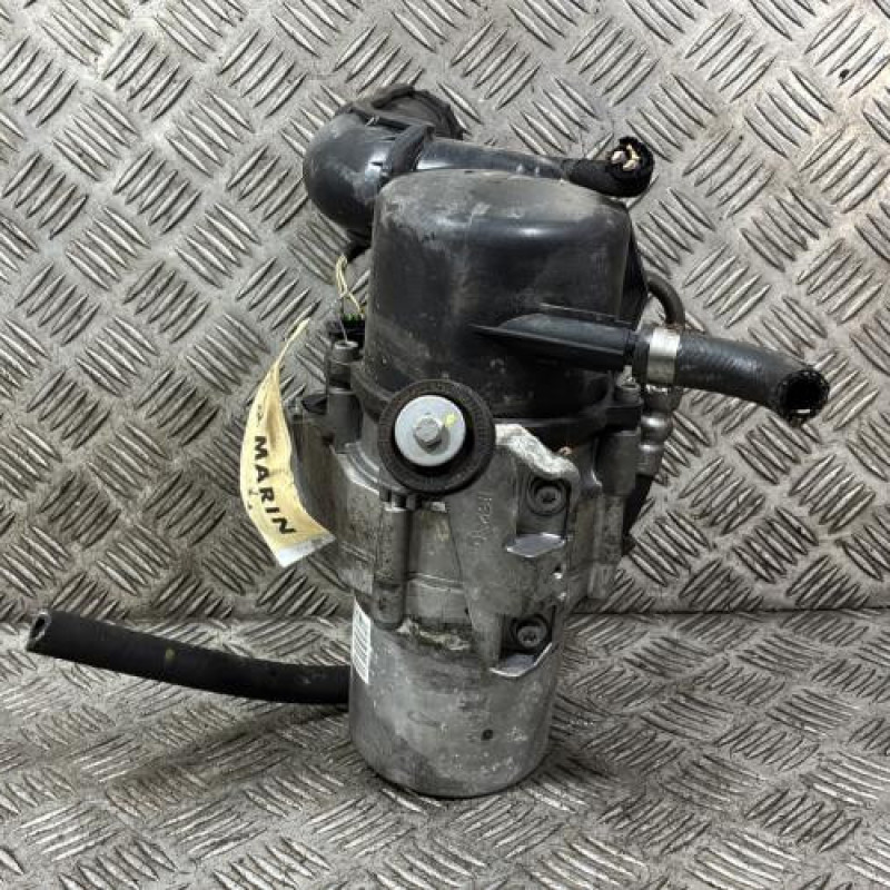 Pompe de direction PEUGEOT 508 1 SW Photo n°3