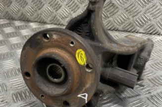 Pivot de moyeu avant droit PEUGEOT 208 1 Photo n°1