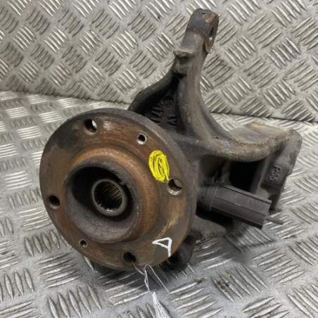 Pivot de moyeu avant droit PEUGEOT 208 1 Photo n°1