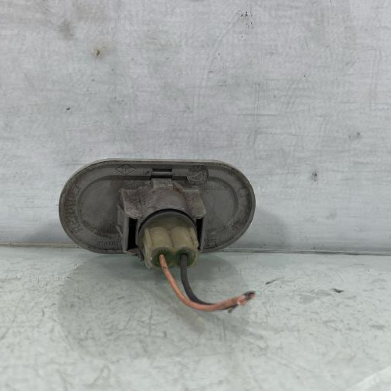 Repetiteur clignotant avant droit  (Feux) RENAULT KANGOO 1 Photo n°2