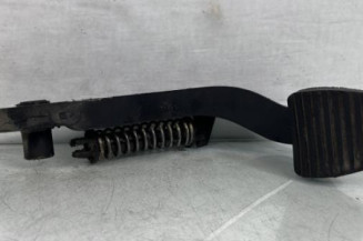 Pedale d'embrayage PEUGEOT 206+ Photo n°1