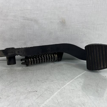 Pedale d'embrayage PEUGEOT 206+ Photo n°1