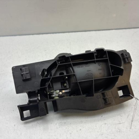 Poignee interieur avant droit PEUGEOT 308 1