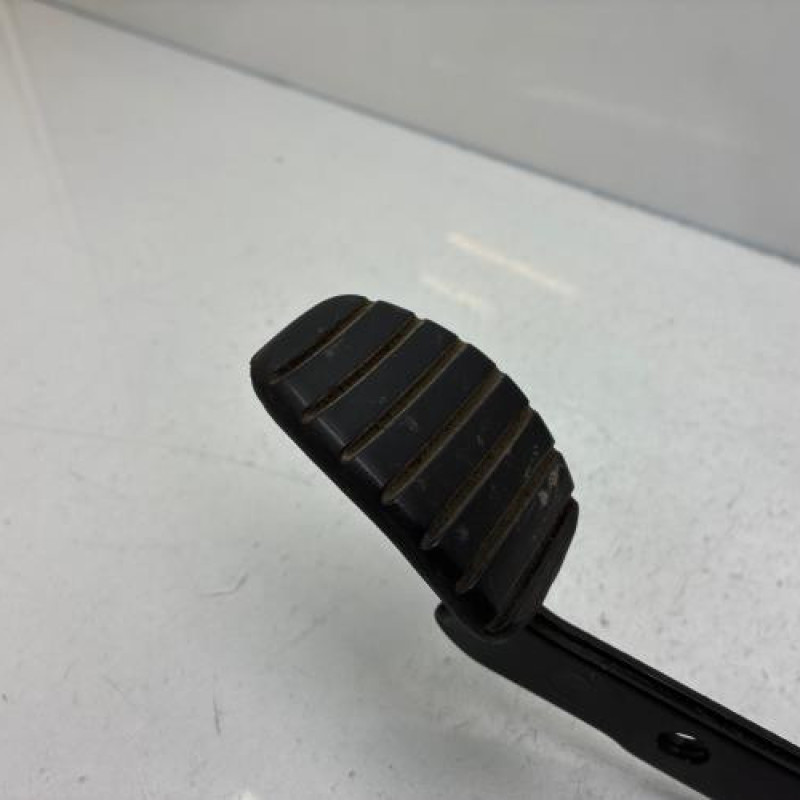 Pedale d'embrayage RENAULT CLIO 2 CAMPUS Photo n°2