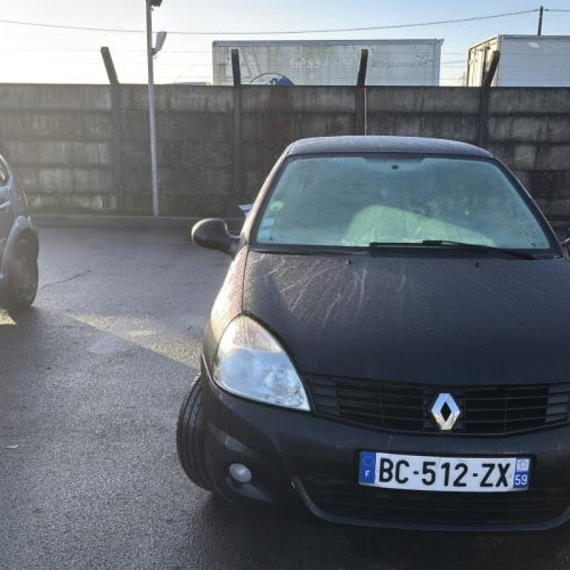 Pedale d'embrayage RENAULT CLIO 2 CAMPUS Photo n°19