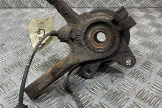 Pivot de moyeu avant droit RENAULT CLIO 2 CAMPUS