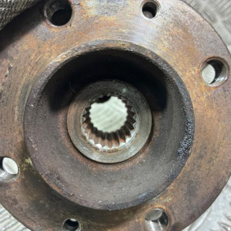 Pivot de moyeu avant droit RENAULT CLIO 2 CAMPUS Photo n°5