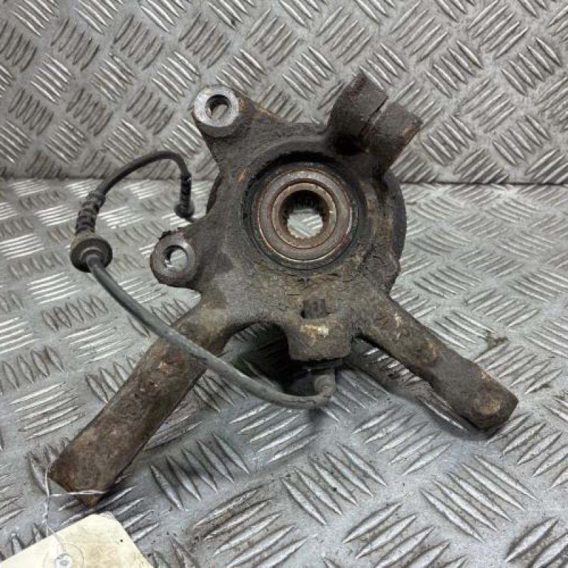 Pivot de moyeu avant gauche RENAULT CLIO 2 CAMPUS Photo n°2