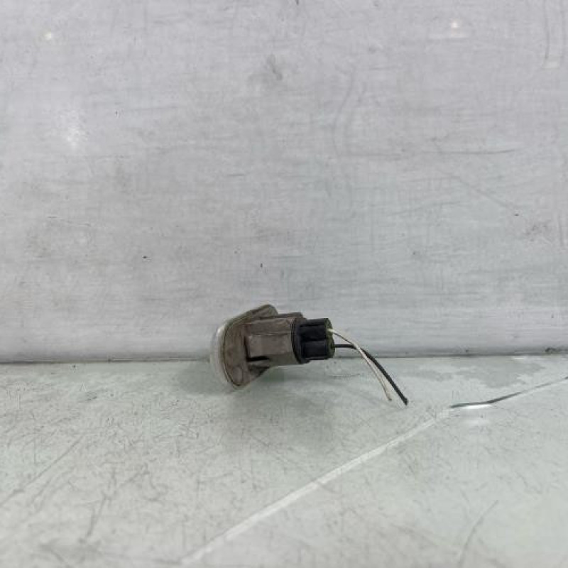 Repetiteur clignotant avant droit  (Feux) RENAULT TWINGO 2 Photo n°2