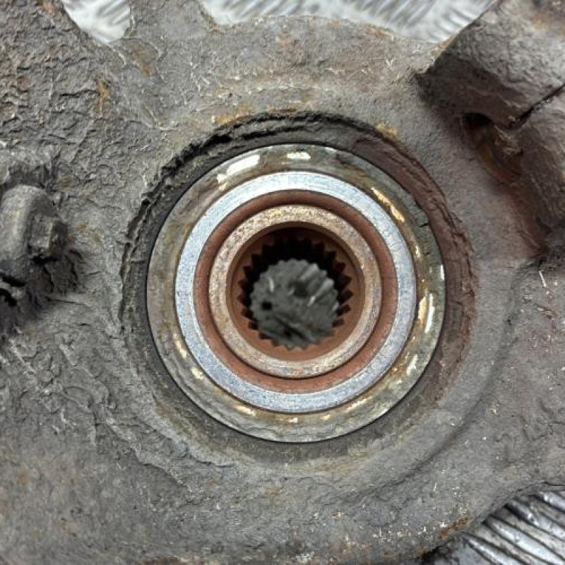 Pivot de moyeu avant droit RENAULT SCENIC 1 Photo n°4