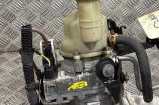 Pompe de direction DACIA SANDERO 2 Photo n°1