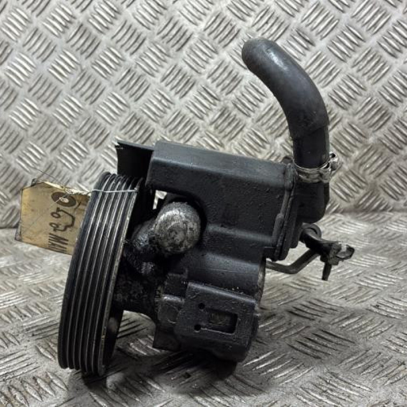 Pompe de direction CITROEN XSARA PICASSO Photo n°6