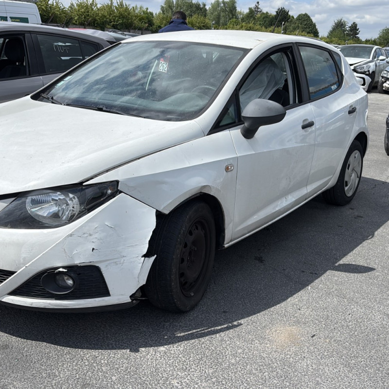 SEAT IBIZA 4 PHASE 1 1.2 TDI - 12V TURBO Photo n°12