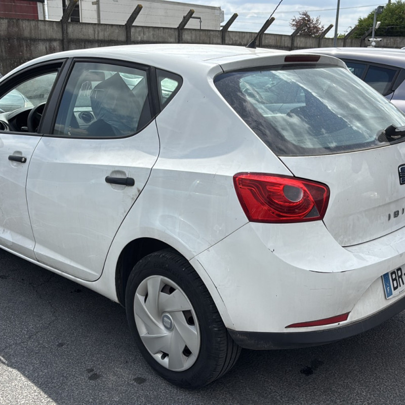 SEAT IBIZA 4 PHASE 1 1.2 TDI - 12V TURBO Photo n°15