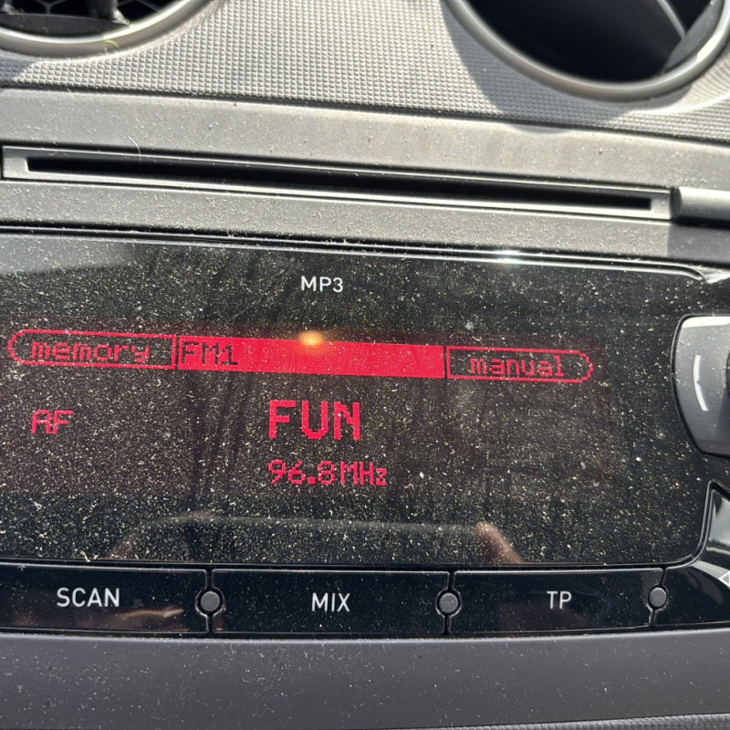 SEAT IBIZA 4 PHASE 1 1.2 TDI - 12V TURBO Photo n°28