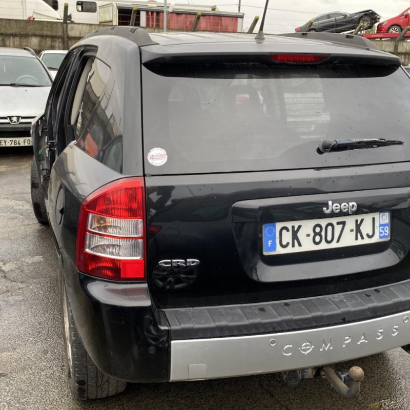 JEEP COMPASS 1 PHASE 1 2.0 CRD - 16V TURBO 4X4 Photo n°15