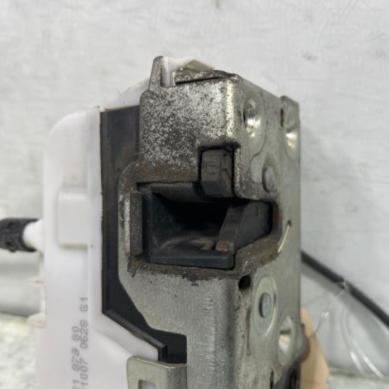 Serrure avant gauche CITROEN C2 Photo n°3