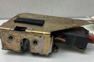 Serrure avant droit SMART CITY Photo n°1