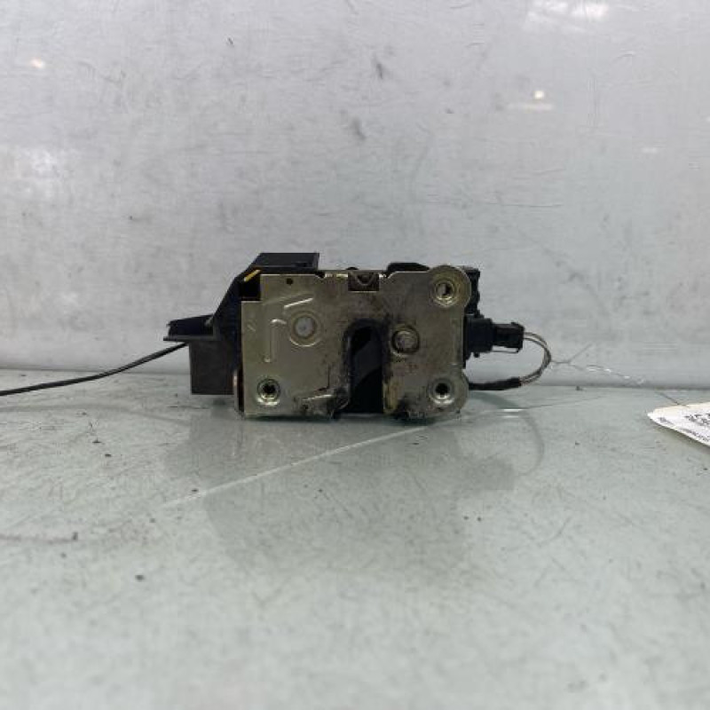 Serrure avant droit RENAULT LAGUNA 1 Photo n°1