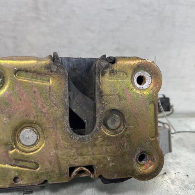 Serrure avant gauche RENAULT LAGUNA 1 Photo n°3