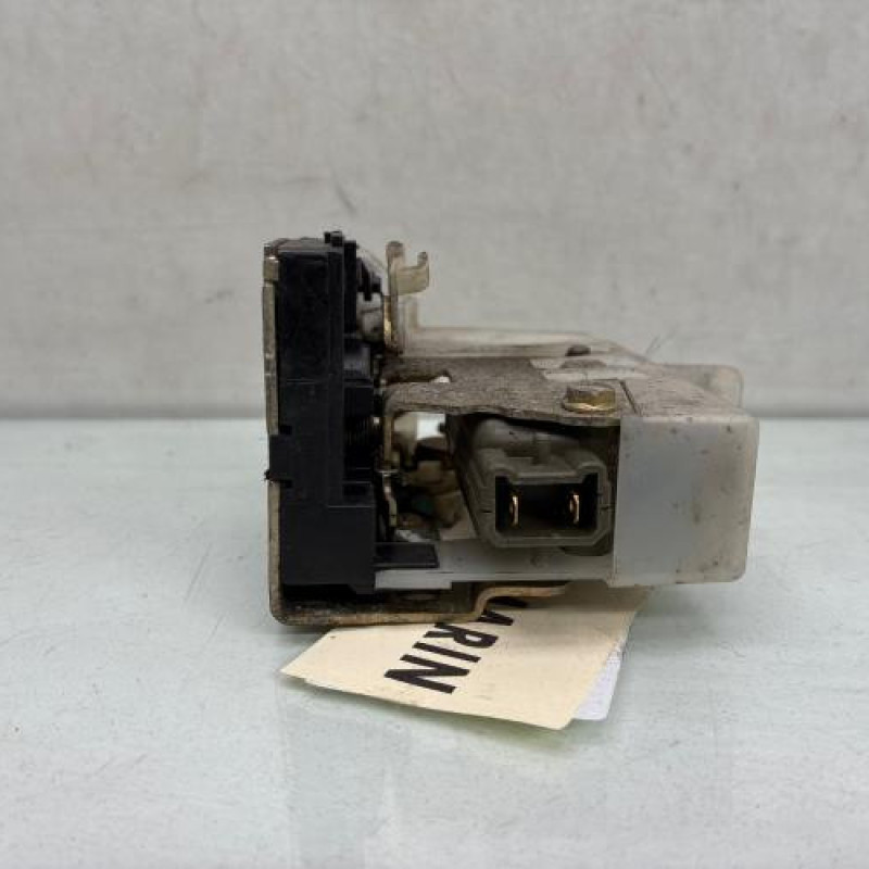 Serrure arriere droit RENAULT CLIO 2 Photo n°3