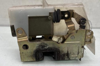 Serrure arriere droit RENAULT CLIO 2