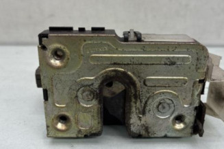 Serrure arriere gauche RENAULT CLIO 2 Photo n°1