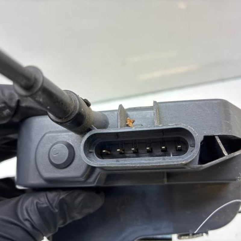 Serrure arriere gauche RENAULT SCENIC 2 Photo n°6