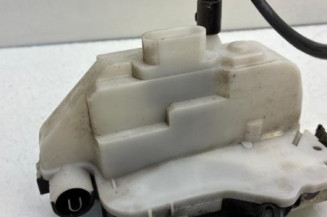 Serrure avant droit RENAULT SCENIC 2