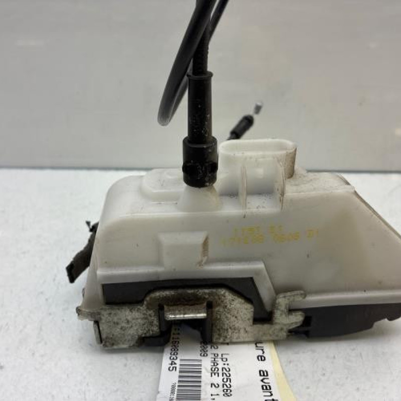 Serrure avant droit RENAULT SCENIC 2 Photo n°7