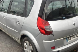 Serrure avant droit RENAULT SCENIC 2