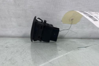 Interrupteur de leve vitre avant droit CITROEN C2