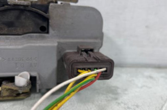 Serrure avant droit PEUGEOT 306