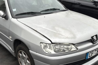 Serrure avant gauche PEUGEOT 306