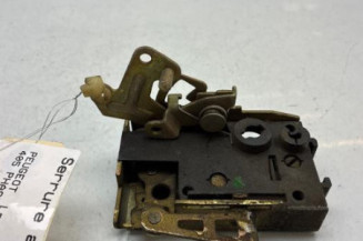 Serrure arriere droit PEUGEOT 405 Photo n°1