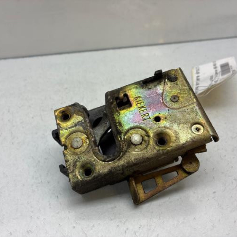 Serrure arriere droit PEUGEOT 405 Photo n°3