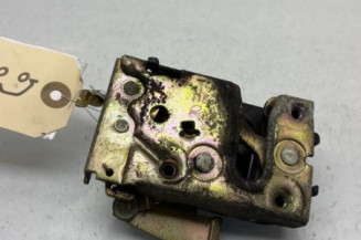 Serrure arriere gauche PEUGEOT 405
