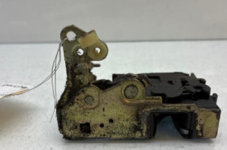 Serrure avant gauche PEUGEOT 405