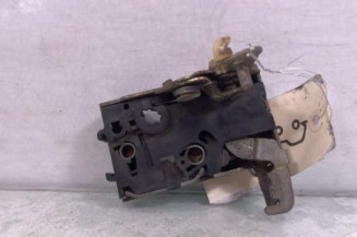 Serrure avant gauche PEUGEOT 405