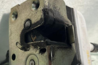 Serrure avant droit CITROEN C3 1
