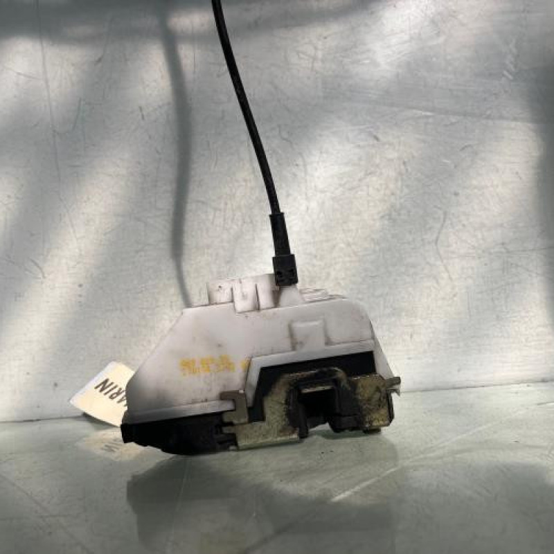 Serrure avant gauche CITROEN C3 1 Photo n°1