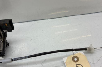 Serrure arriere droit PEUGEOT 208 1