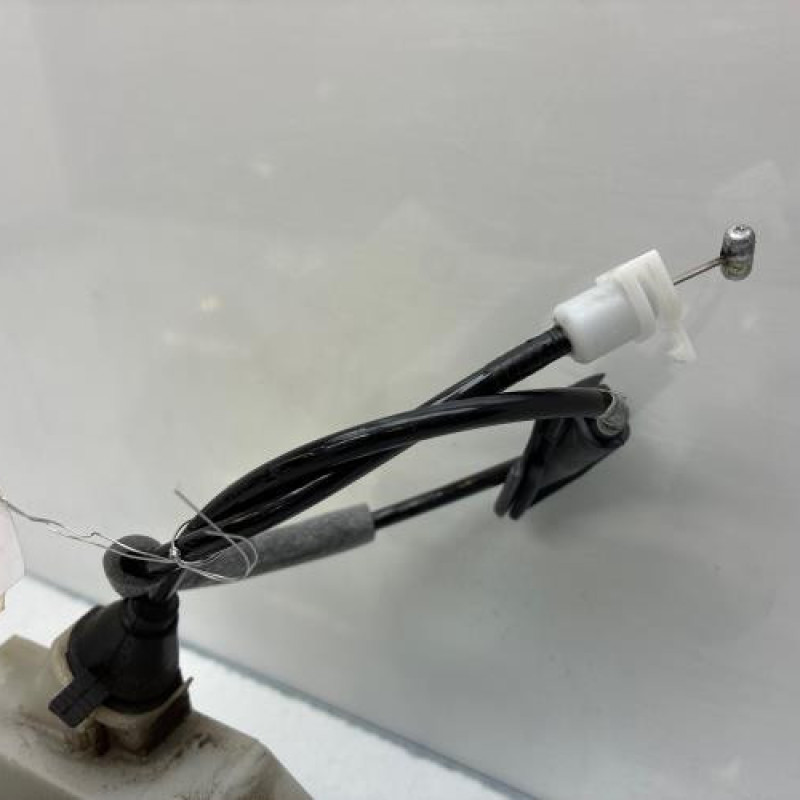 Serrure avant gauche PEUGEOT 208 1 Photo n°3