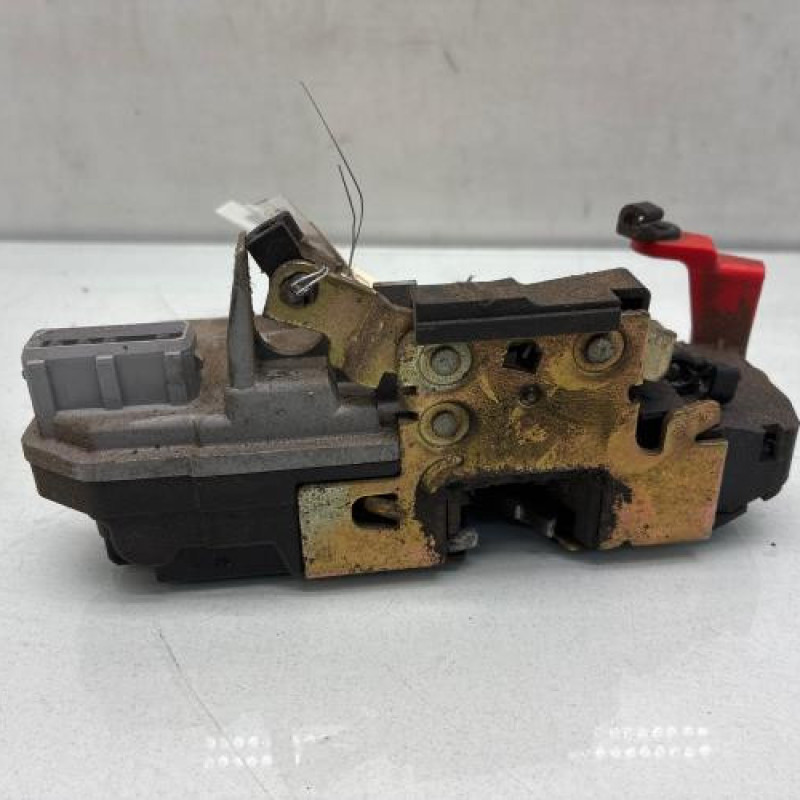 Serrure arriere gauche CITROEN XSARA Photo n°4