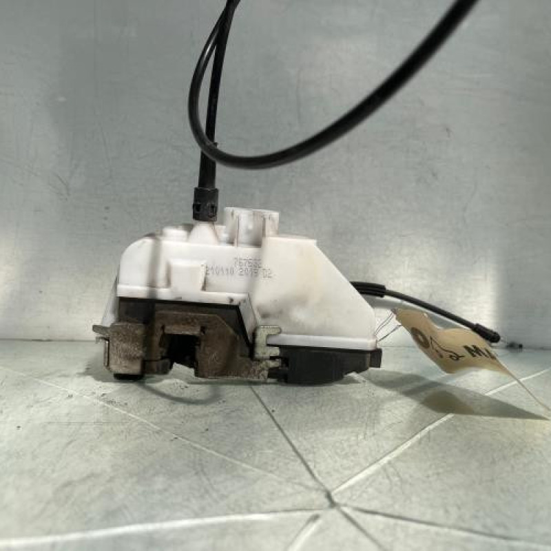 Serrure avant droit RENAULT TWINGO 2 Photo n°1