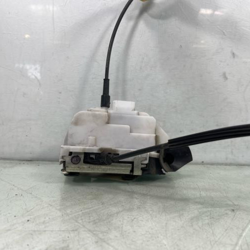 Serrure avant gauche RENAULT TWINGO 2 Photo n°4